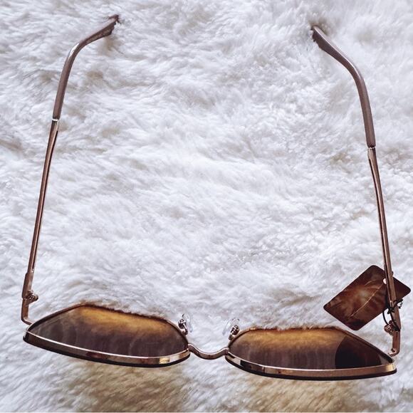 Monica Clear Brown  Geometric Sunglasses - Picture 4 of 12